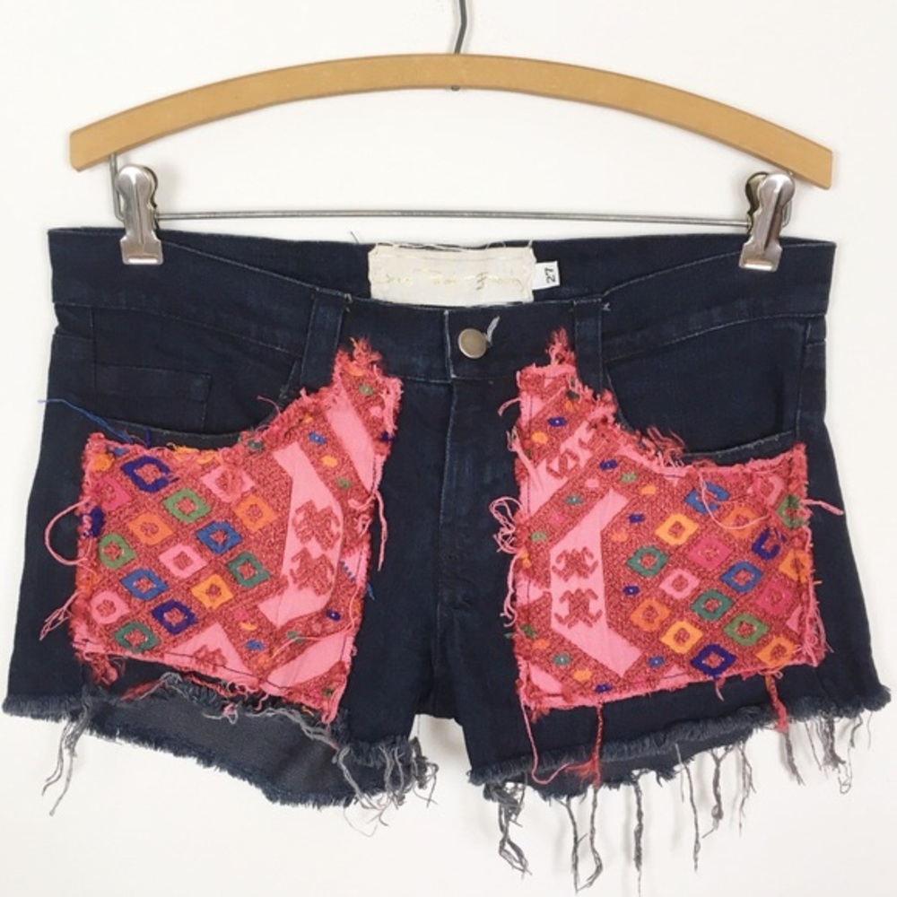 JENS PIRATE BOOTY | distressed patchwork shorts